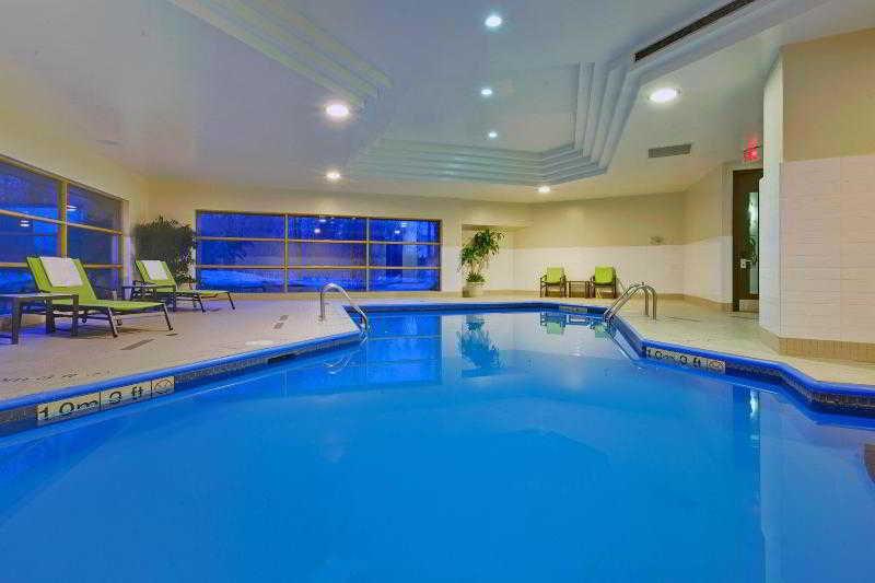 Hotel Montreal By Ihg Laval
